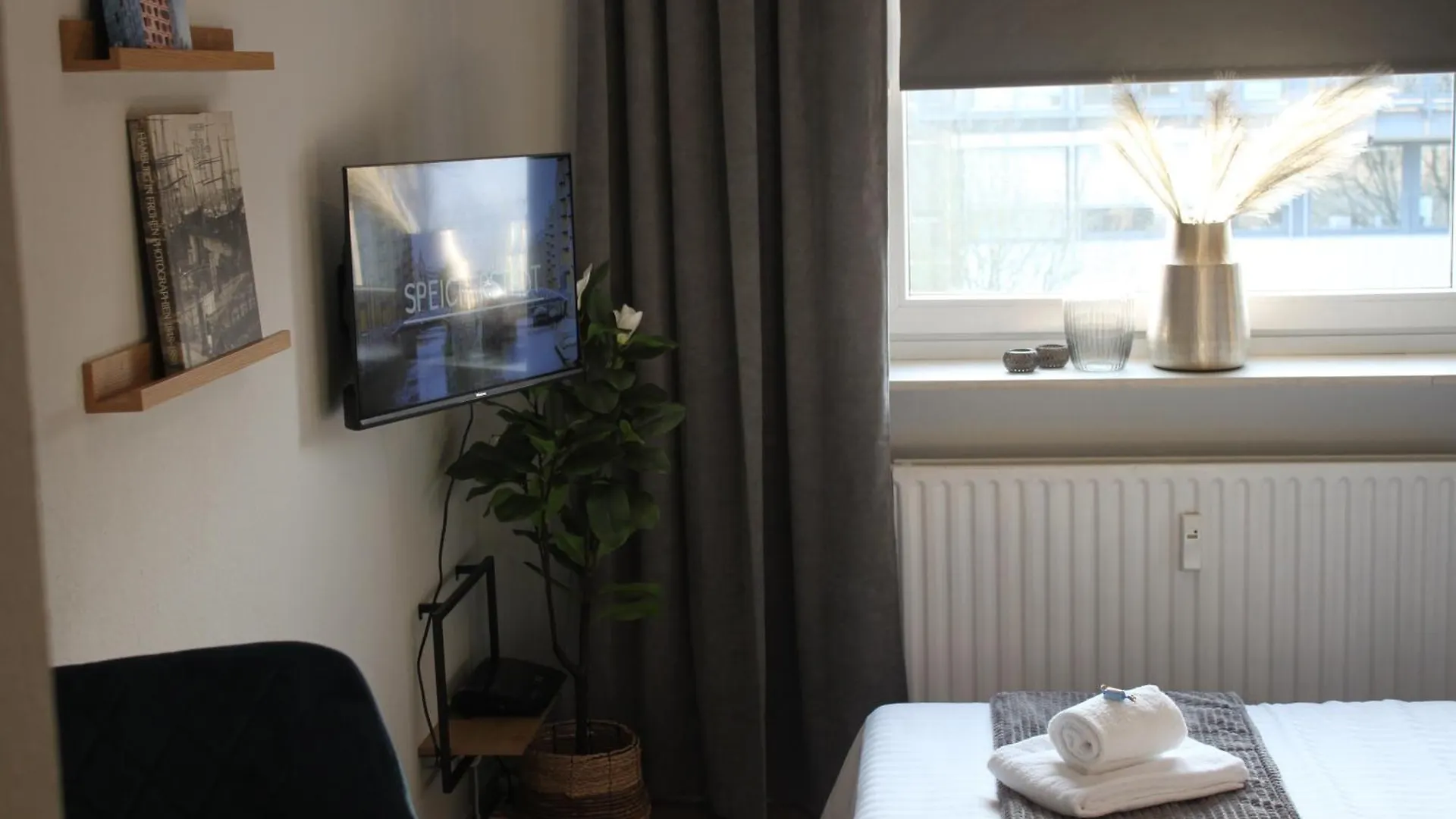 R B Apartment Hamburg Duo Germany