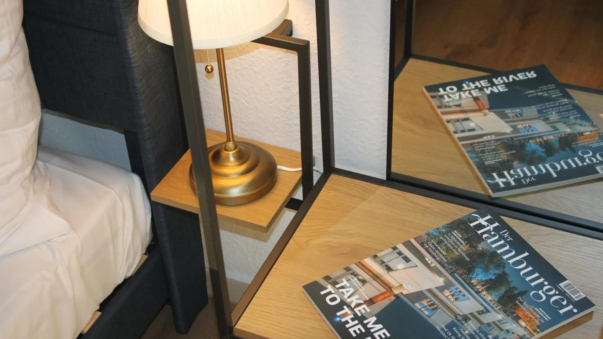 R B Apartment Hamburg Duo Germany